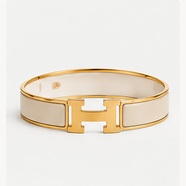 Michael Kors Premium Fashion Accessory